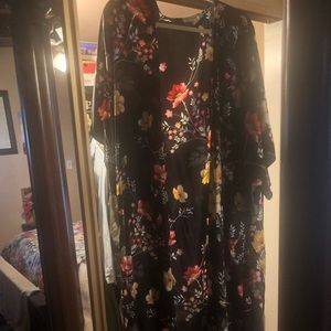 Floral Plus size Kimono